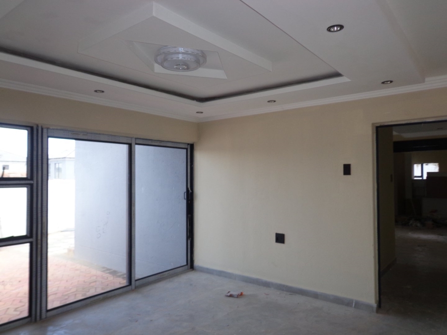 To Let 3 Bedroom Property for Rent in Bendor Limpopo