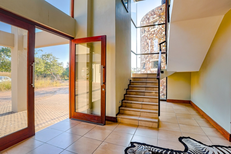 5 Bedroom Property for Sale in Zebula Golf Estate Limpopo