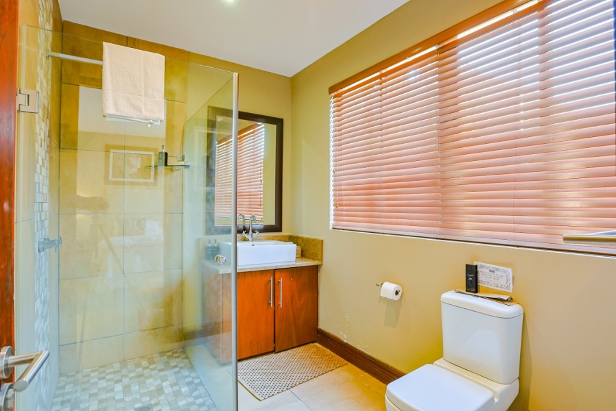 5 Bedroom Property for Sale in Zebula Golf Estate Limpopo