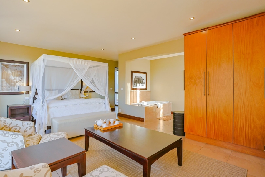 5 Bedroom Property for Sale in Zebula Golf Estate Limpopo