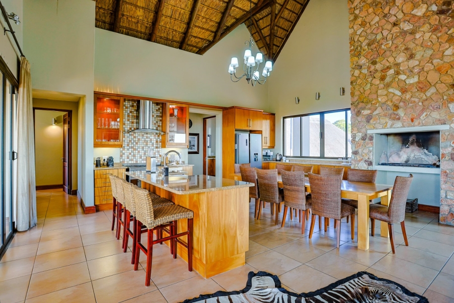 5 Bedroom Property for Sale in Zebula Golf Estate Limpopo
