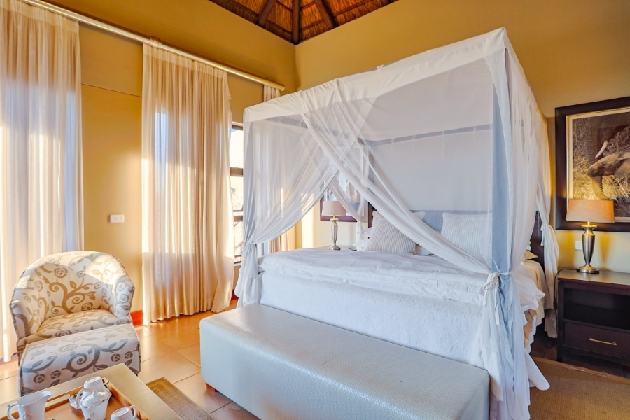 5 Bedroom Property for Sale in Zebula Golf Estate Limpopo