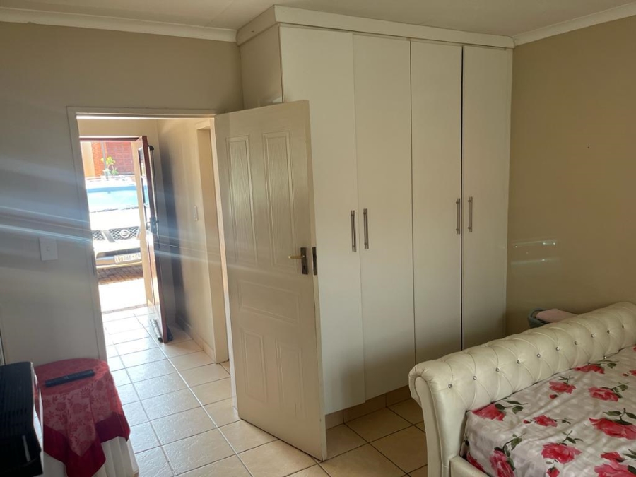 2 Bedroom Property for Sale in Bendor Limpopo