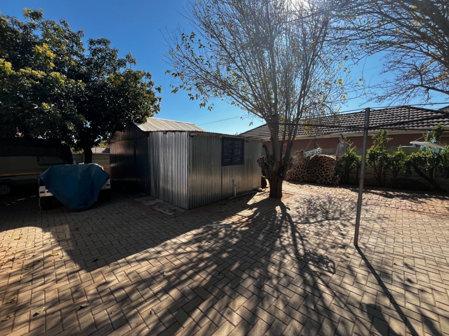 4 Bedroom Property for Sale in Flora Park Limpopo