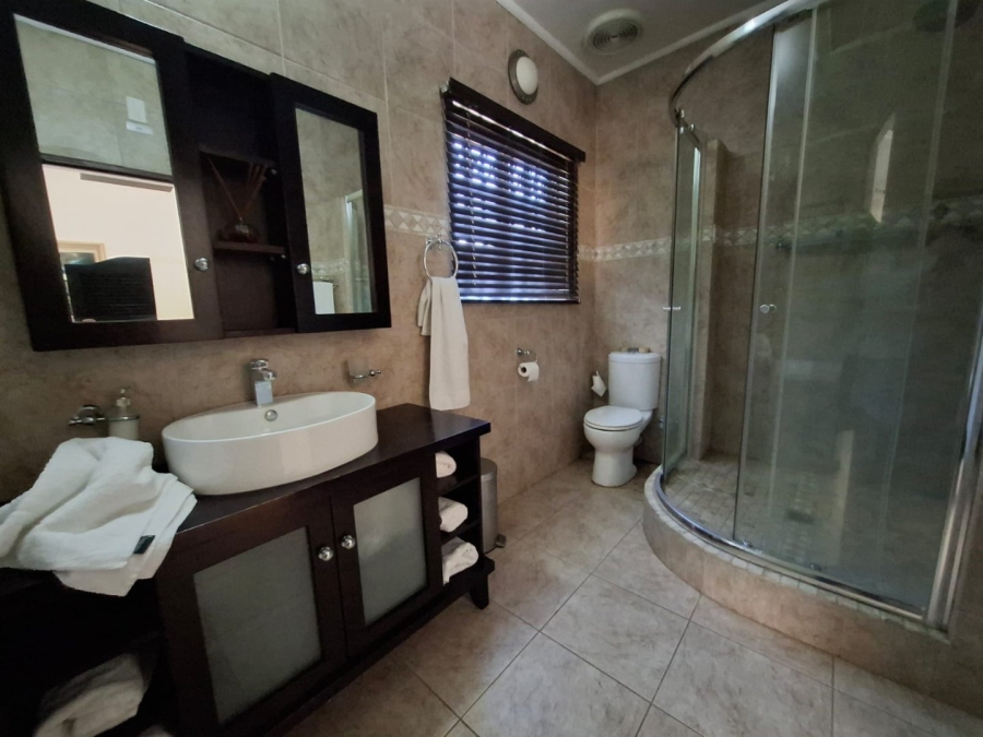 4 Bedroom Property for Sale in Roodepoort Limpopo