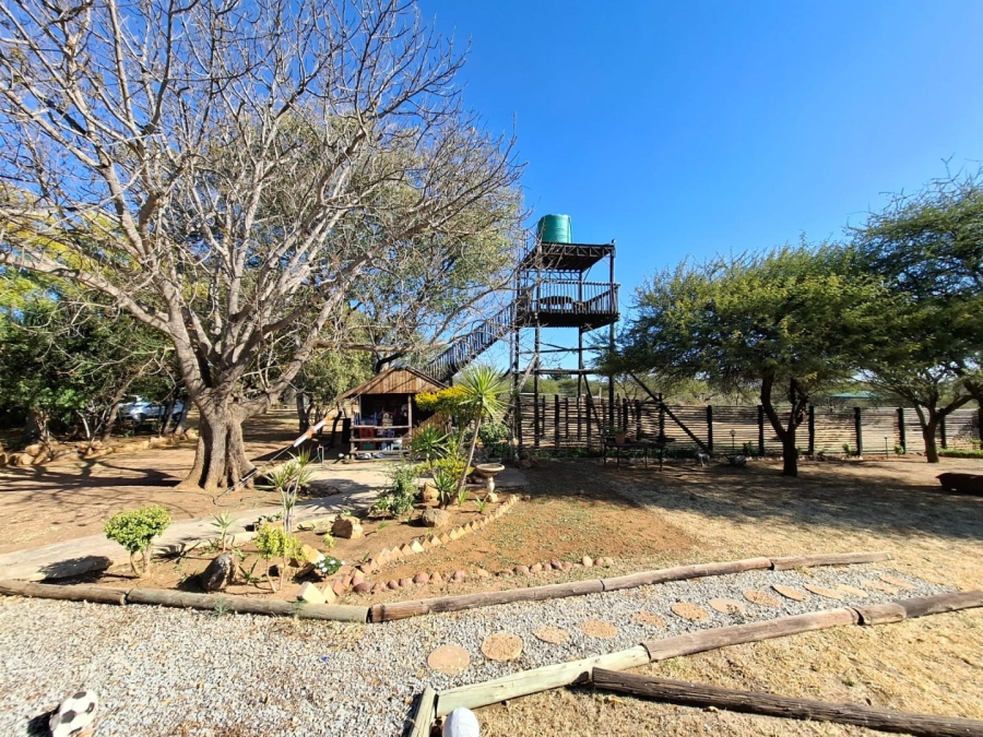 4 Bedroom Property for Sale in Roodepoort Limpopo
