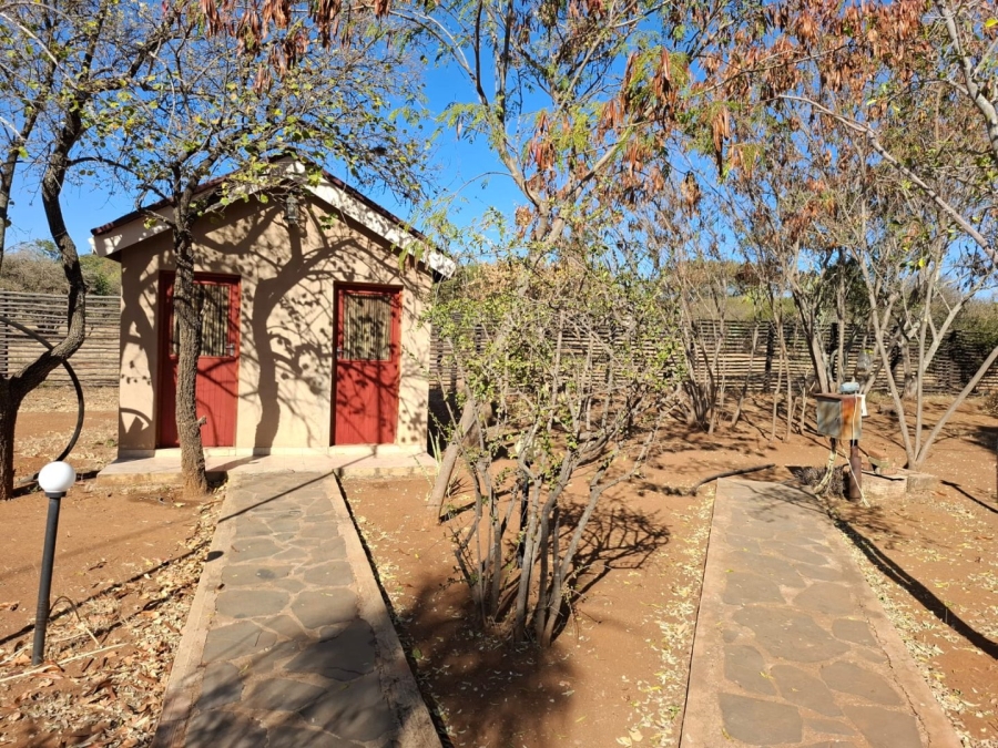 4 Bedroom Property for Sale in Roodepoort Limpopo