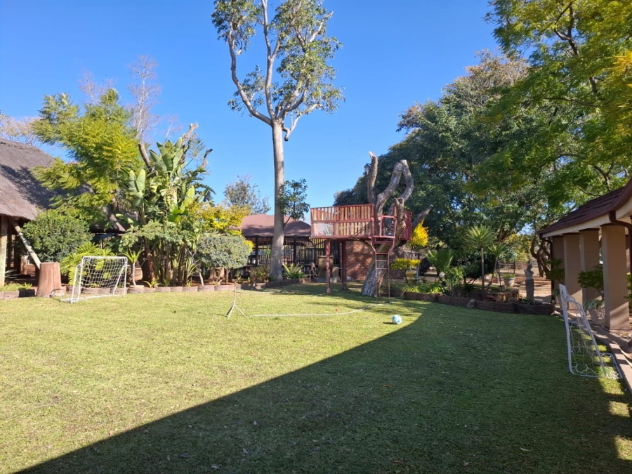 4 Bedroom Property for Sale in Roodepoort Limpopo