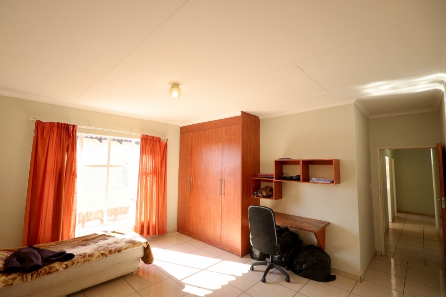 5 Bedroom Property for Sale in Bendor Limpopo