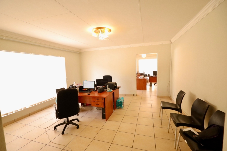 5 Bedroom Property for Sale in Bendor Limpopo