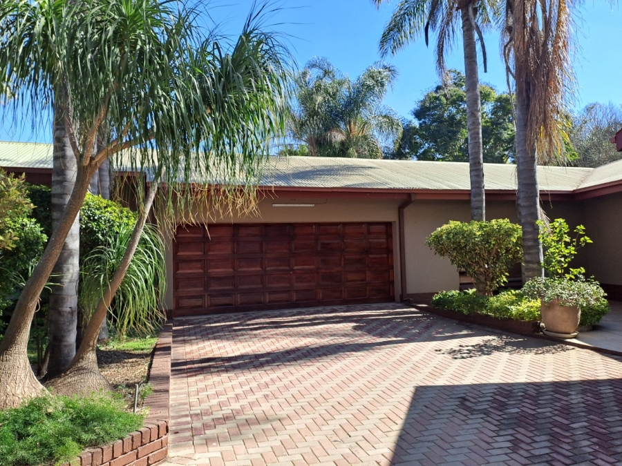 4 Bedroom Property for Sale in Palm A H Limpopo