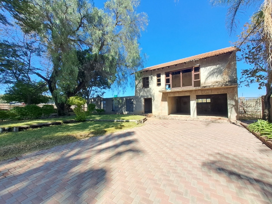 4 Bedroom Property for Sale in Palm A H Limpopo