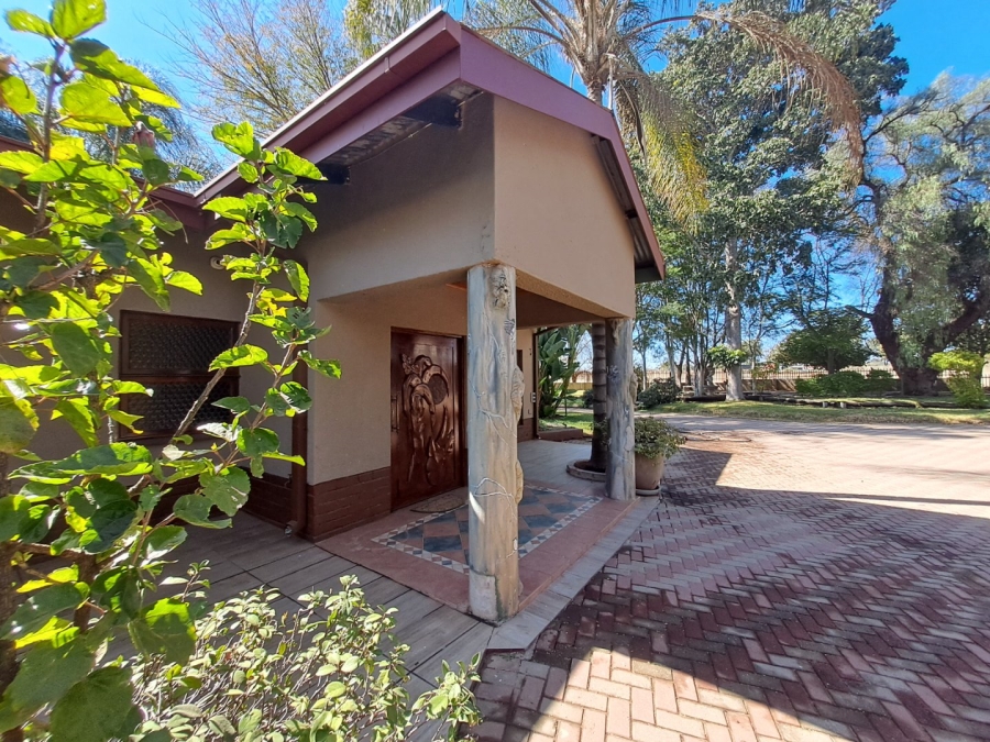 4 Bedroom Property for Sale in Palm A H Limpopo
