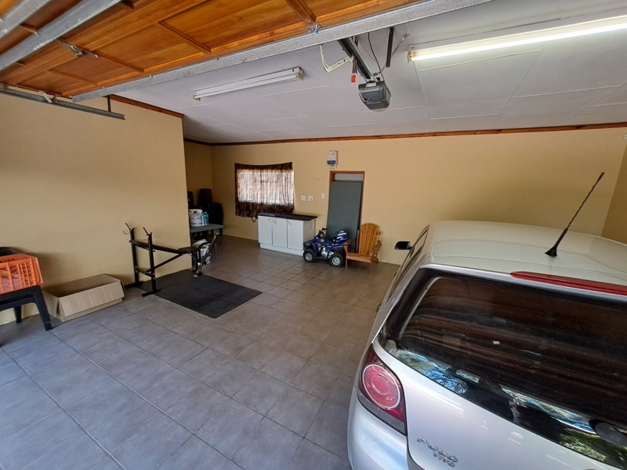 4 Bedroom Property for Sale in Palm A H Limpopo