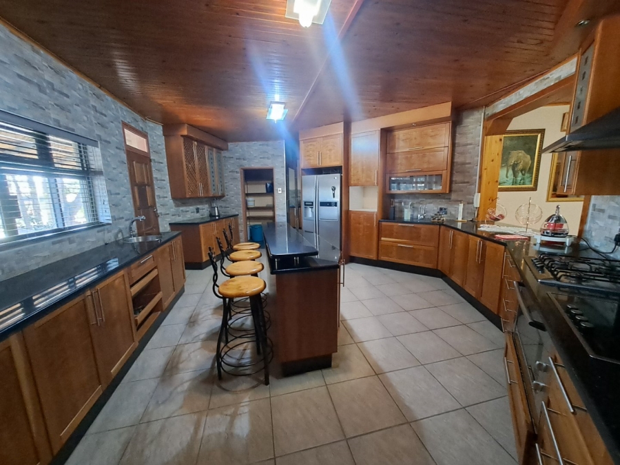 4 Bedroom Property for Sale in Palm A H Limpopo