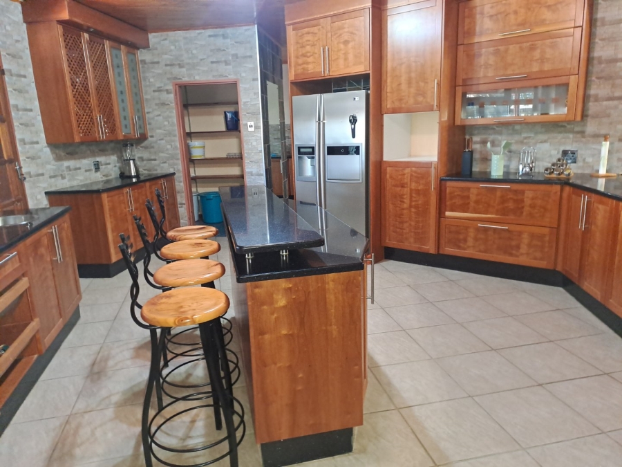 4 Bedroom Property for Sale in Palm A H Limpopo