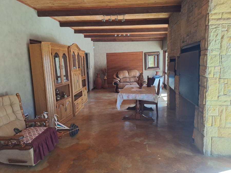 4 Bedroom Property for Sale in Palm A H Limpopo