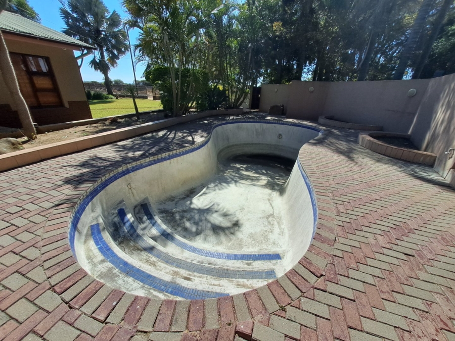 4 Bedroom Property for Sale in Palm A H Limpopo