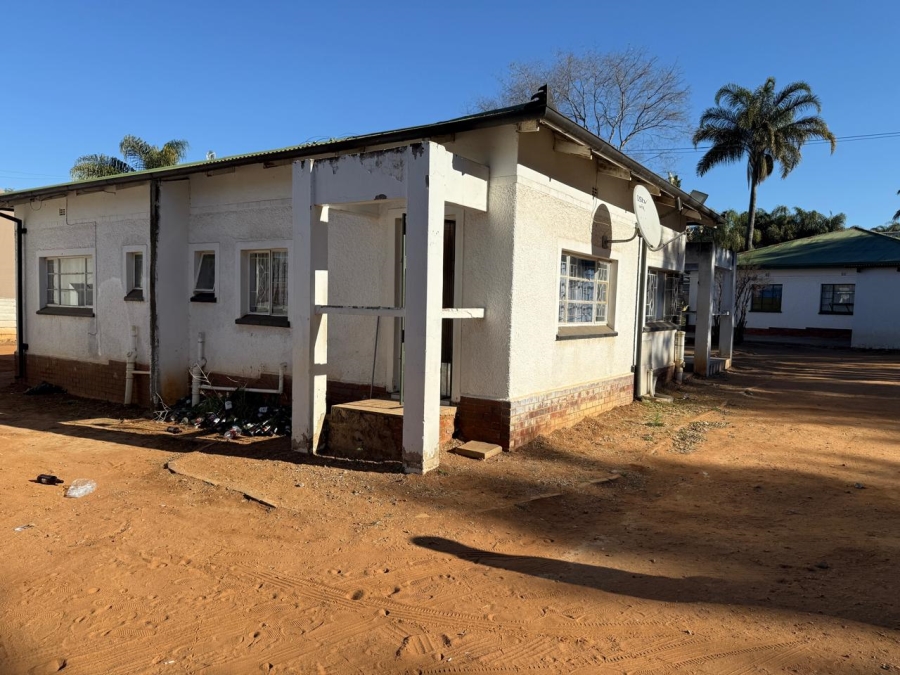  Bedroom Property for Sale in Polokwane Central Limpopo