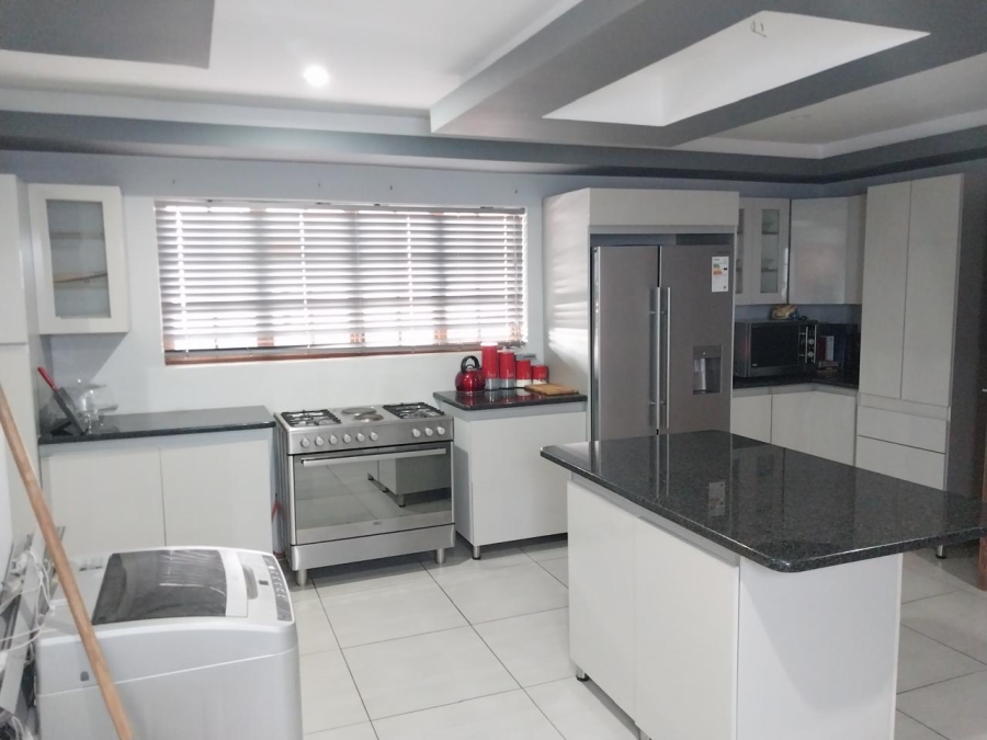 5 Bedroom Property for Sale in Bendor Limpopo