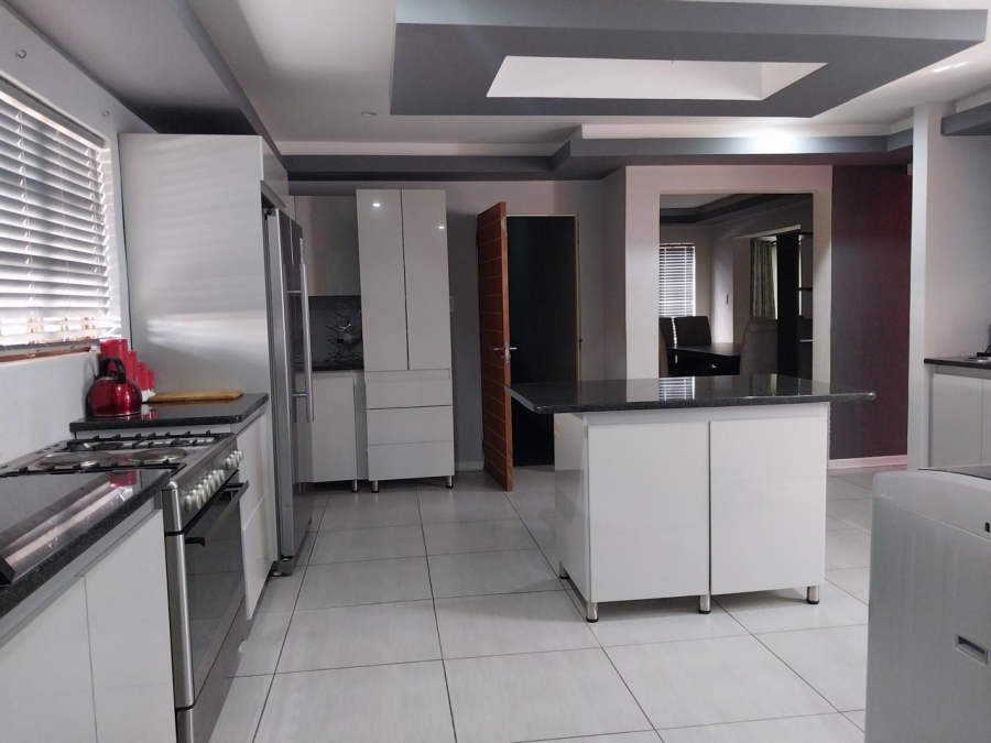 5 Bedroom Property for Sale in Bendor Limpopo