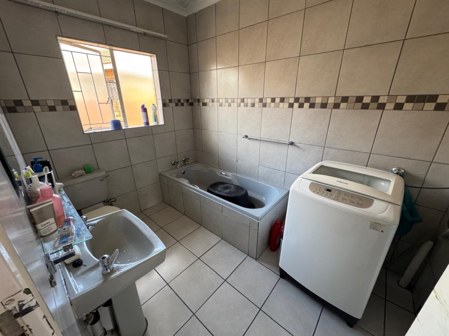 2 Bedroom Property for Sale in Bendor Limpopo