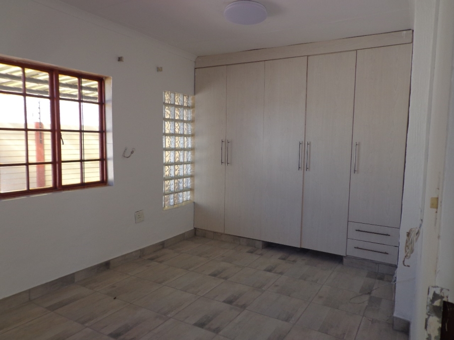 3 Bedroom Property for Sale in Ivydale Limpopo