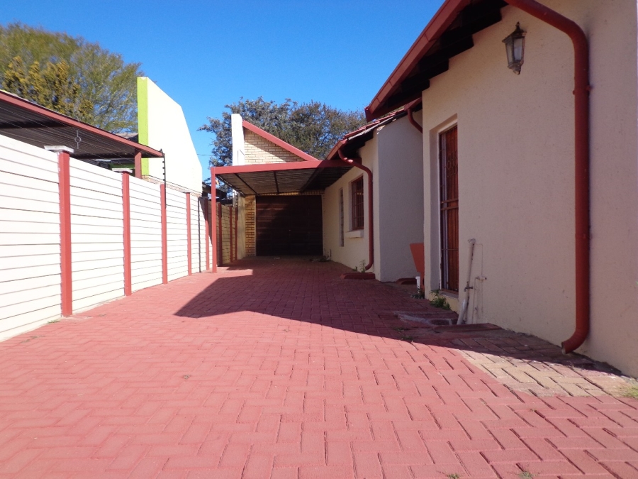 3 Bedroom Property for Sale in Ivydale Limpopo