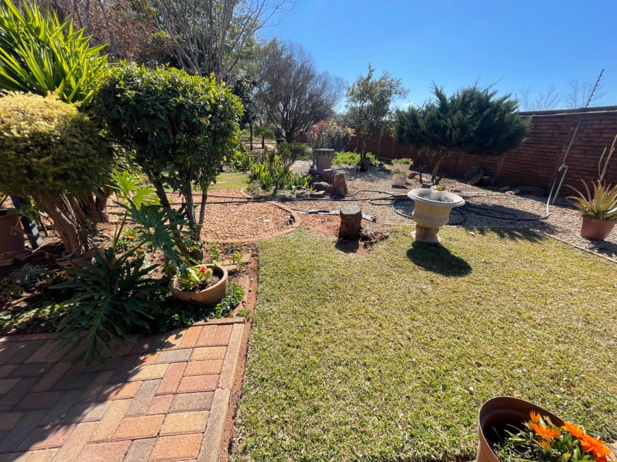 2 Bedroom Property for Sale in Flora Park Limpopo