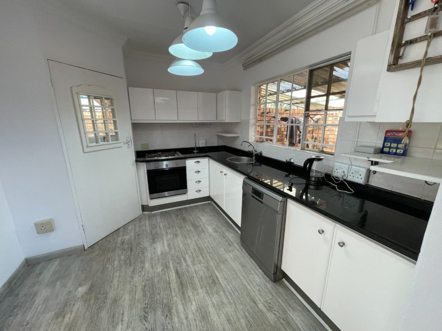 2 Bedroom Property for Sale in Flora Park Limpopo