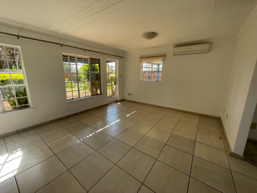 2 Bedroom Property for Sale in Flora Park Limpopo