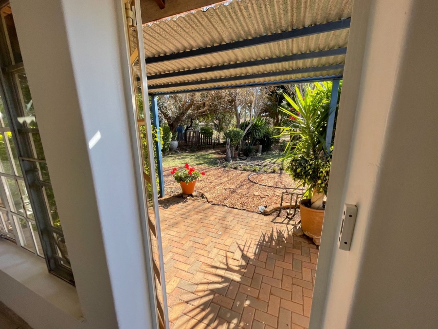2 Bedroom Property for Sale in Flora Park Limpopo
