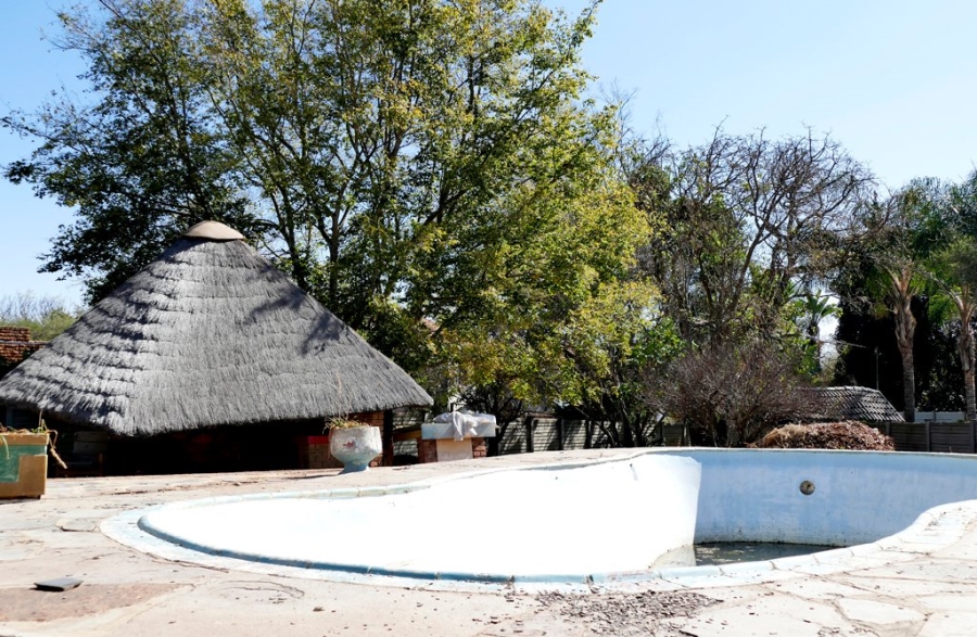 5 Bedroom Property for Sale in Bendor Limpopo