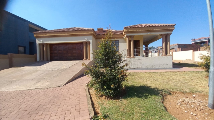 4 Bedroom Property for Sale in Bendor Limpopo