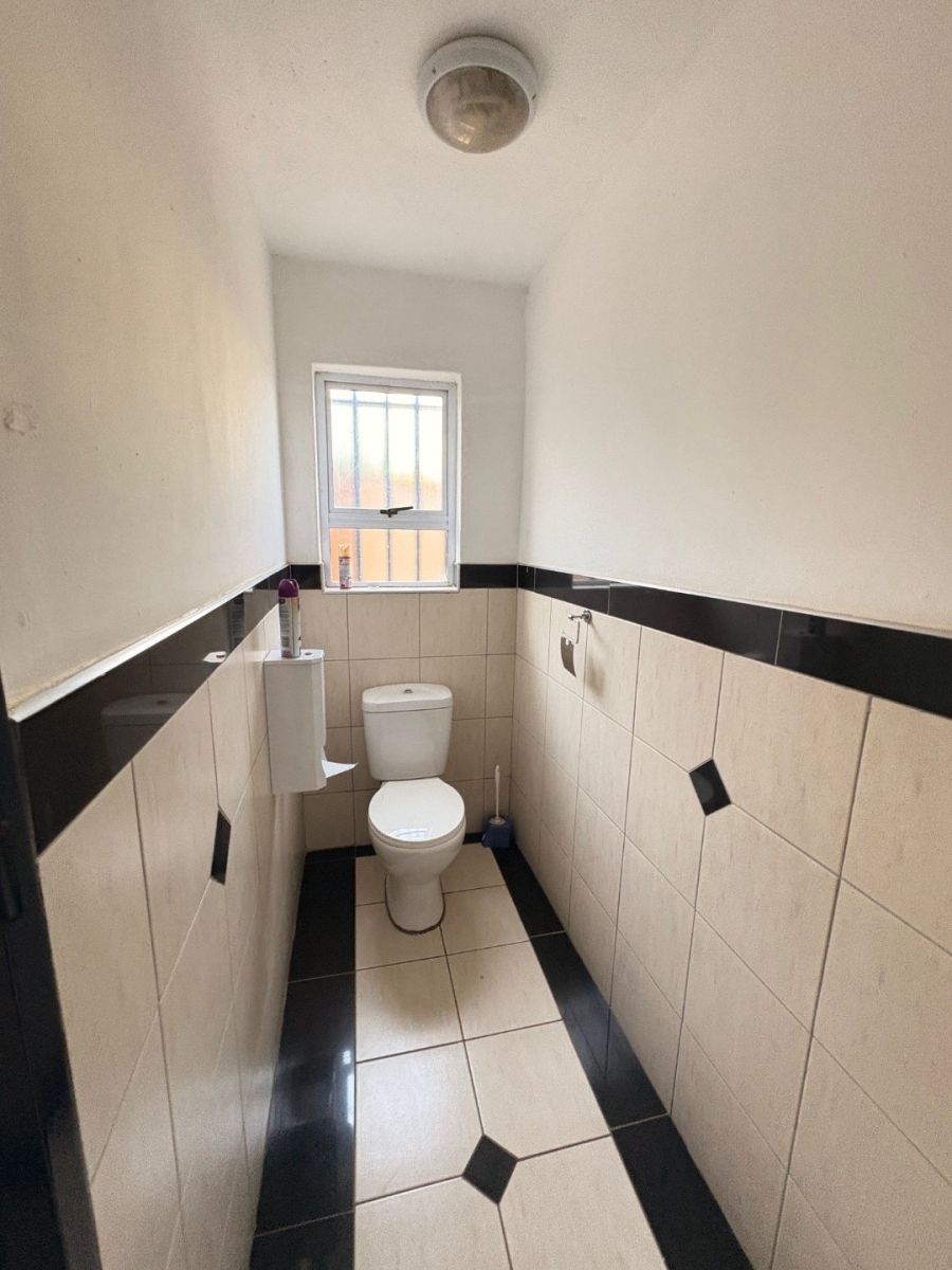 To Let commercial Property for Rent in Magna Via Industrial Limpopo