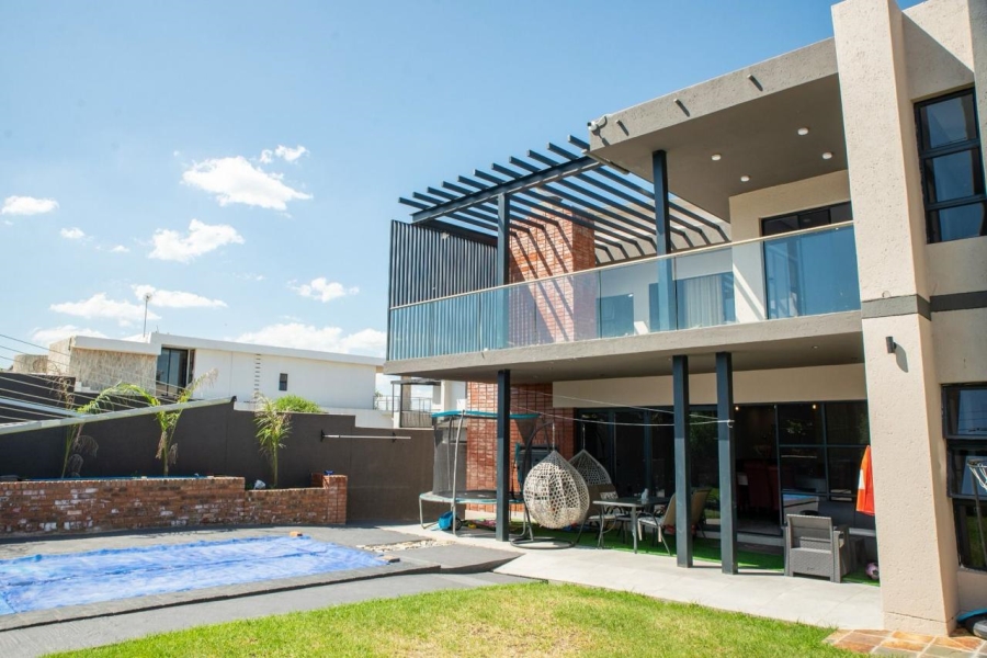 6 Bedroom Property for Sale in Thornhill Limpopo