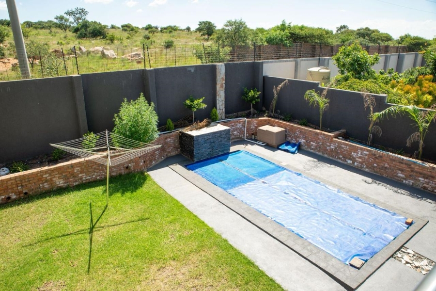 6 Bedroom Property for Sale in Thornhill Limpopo