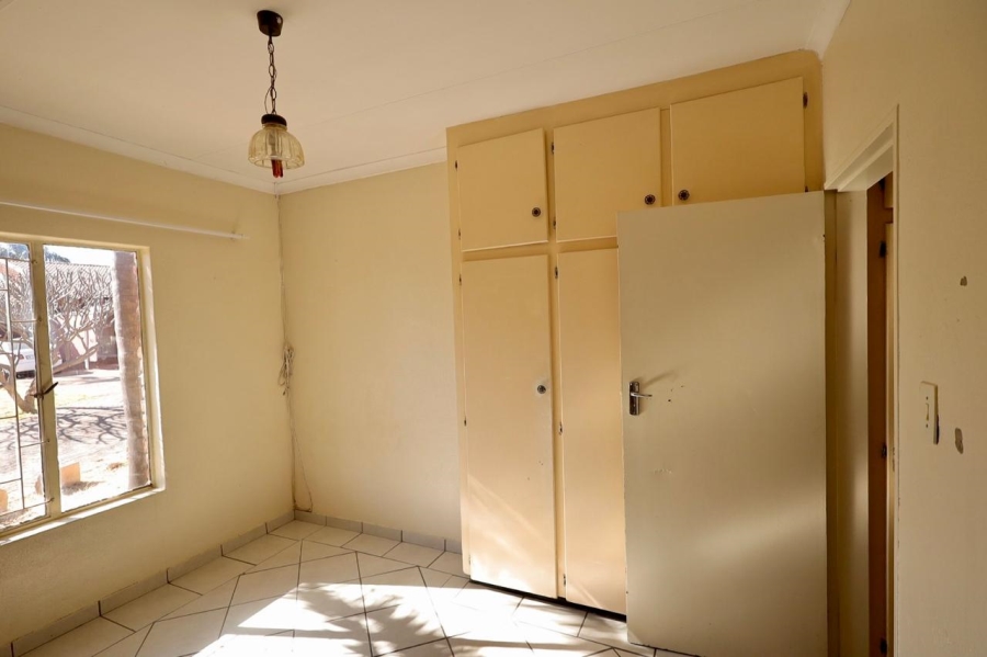 To Let 4 Bedroom Property for Rent in Welgelegen Limpopo