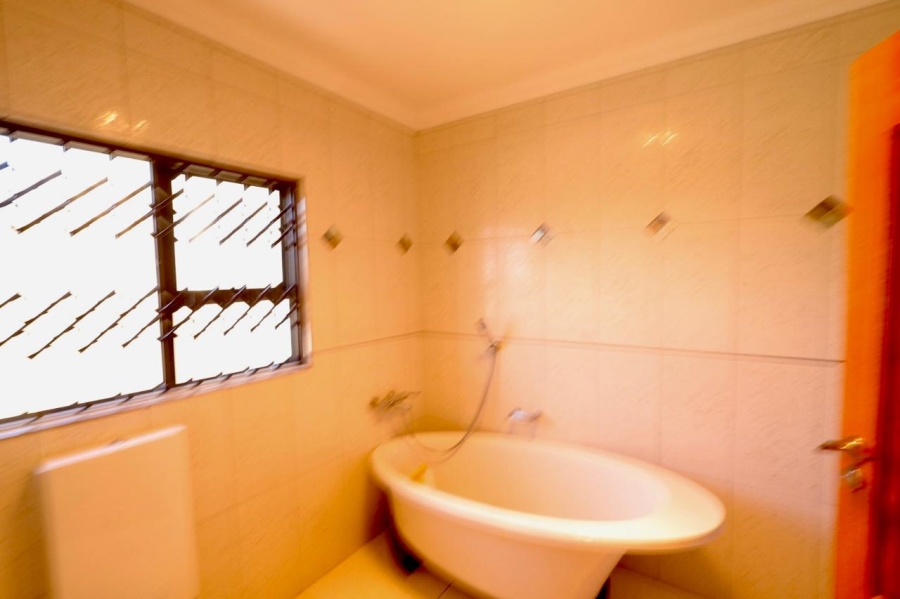 To Let 4 Bedroom Property for Rent in Sterpark Limpopo