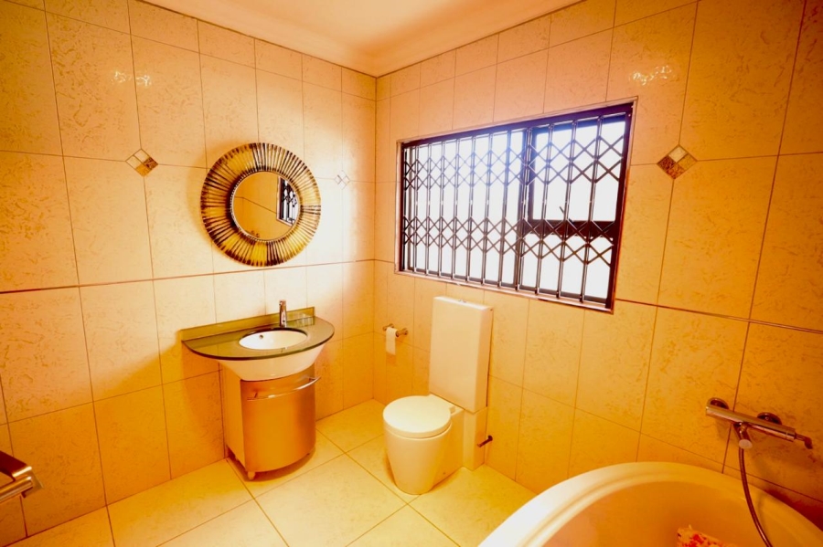 To Let 4 Bedroom Property for Rent in Sterpark Limpopo