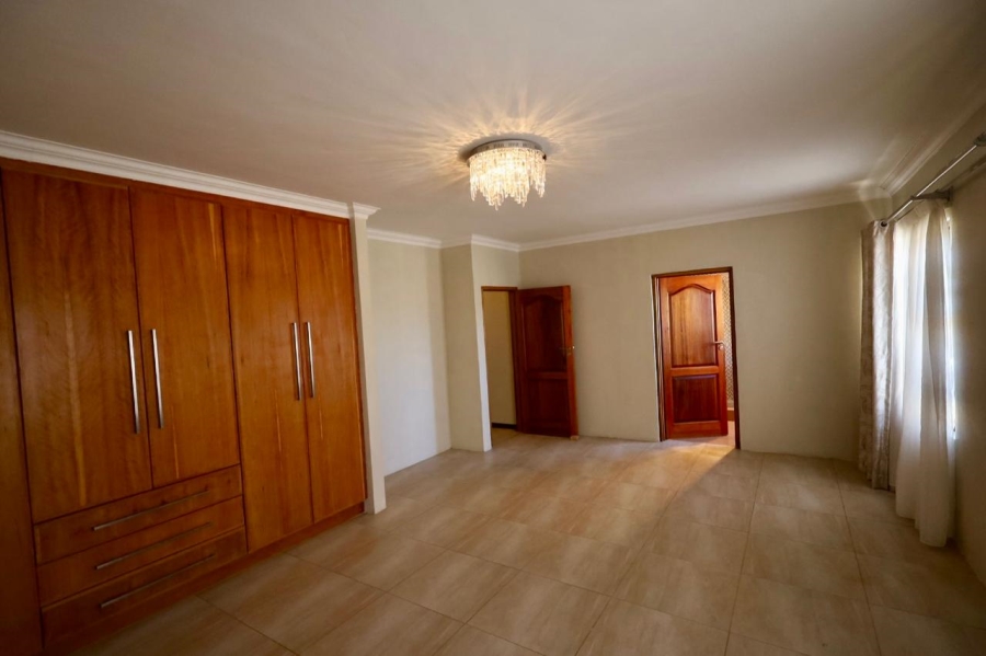 To Let 4 Bedroom Property for Rent in Sterpark Limpopo