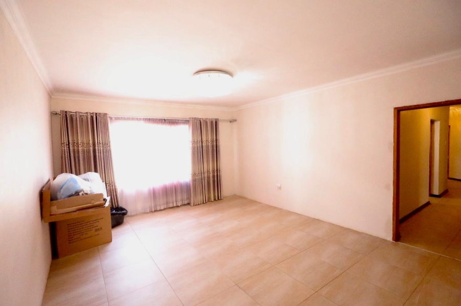 To Let 4 Bedroom Property for Rent in Sterpark Limpopo