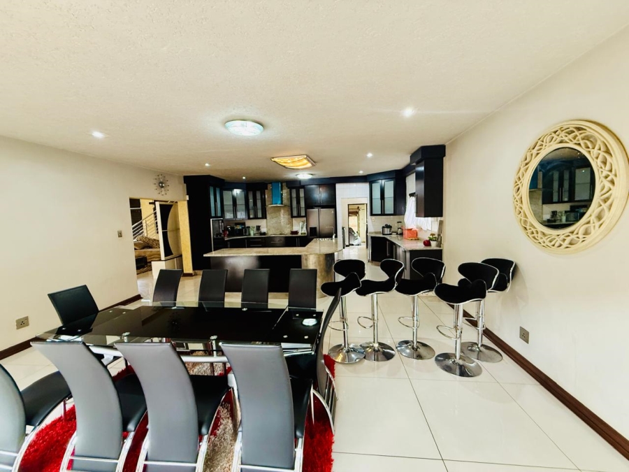 To Let 6 Bedroom Property for Rent in Bendor Limpopo
