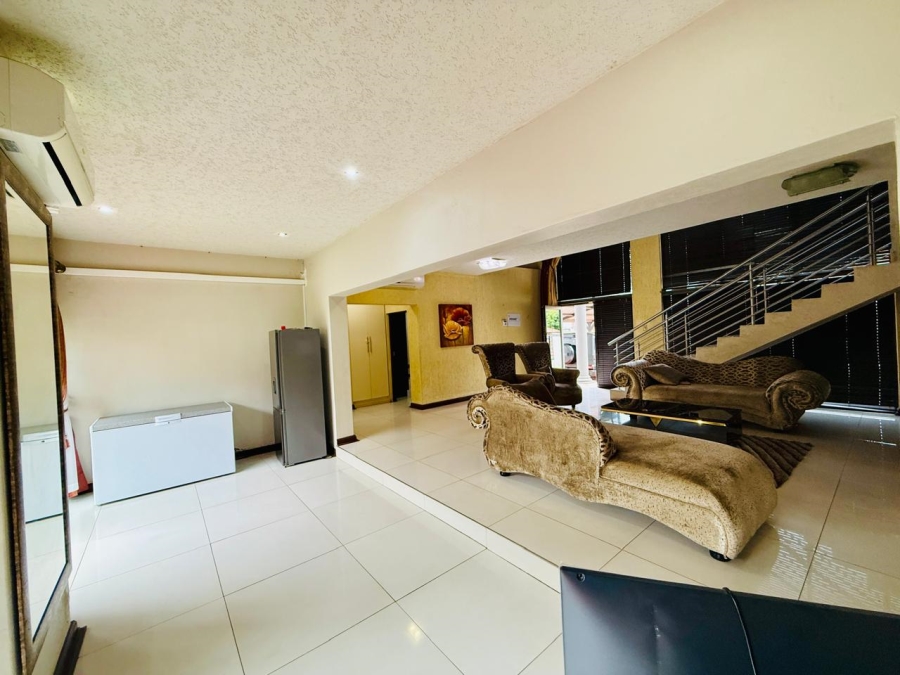 To Let 6 Bedroom Property for Rent in Bendor Limpopo