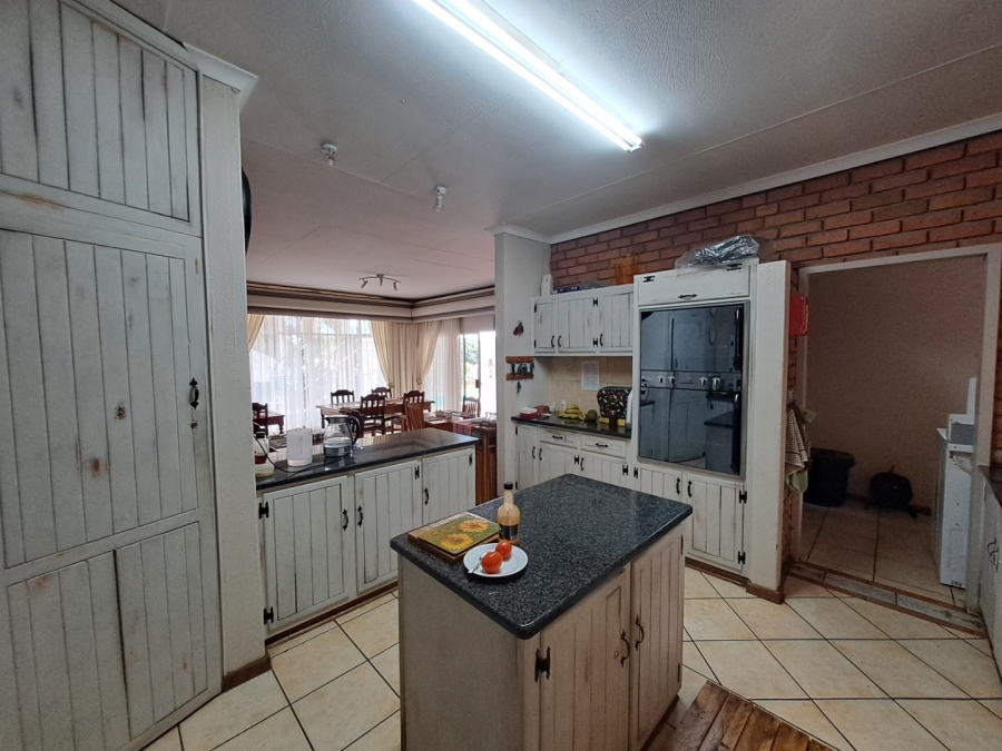 9 Bedroom Property for Sale in Sterpark Limpopo