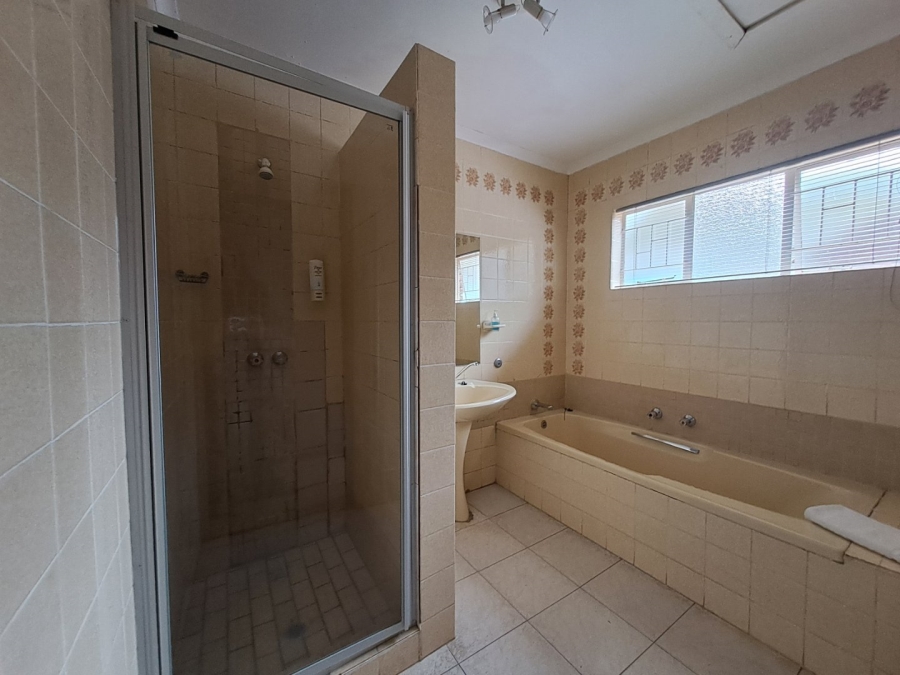 9 Bedroom Property for Sale in Sterpark Limpopo