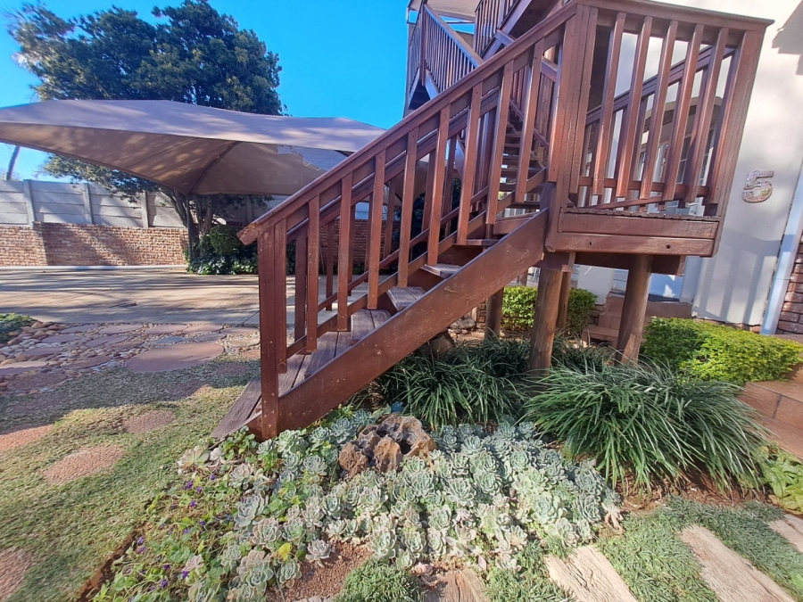 9 Bedroom Property for Sale in Sterpark Limpopo