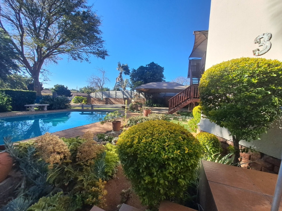 9 Bedroom Property for Sale in Sterpark Limpopo