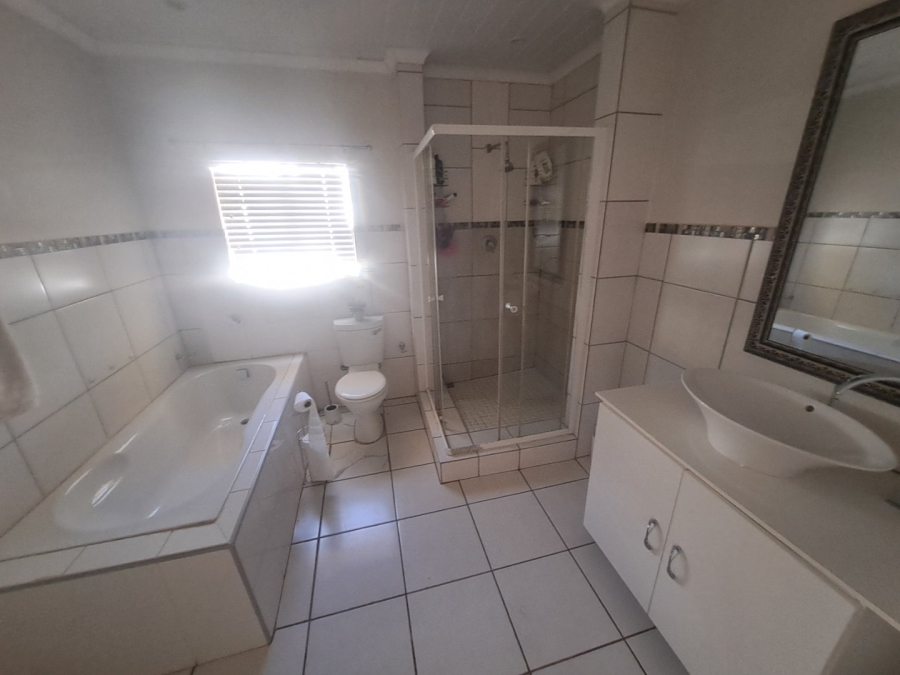 4 Bedroom Property for Sale in Bendor Limpopo