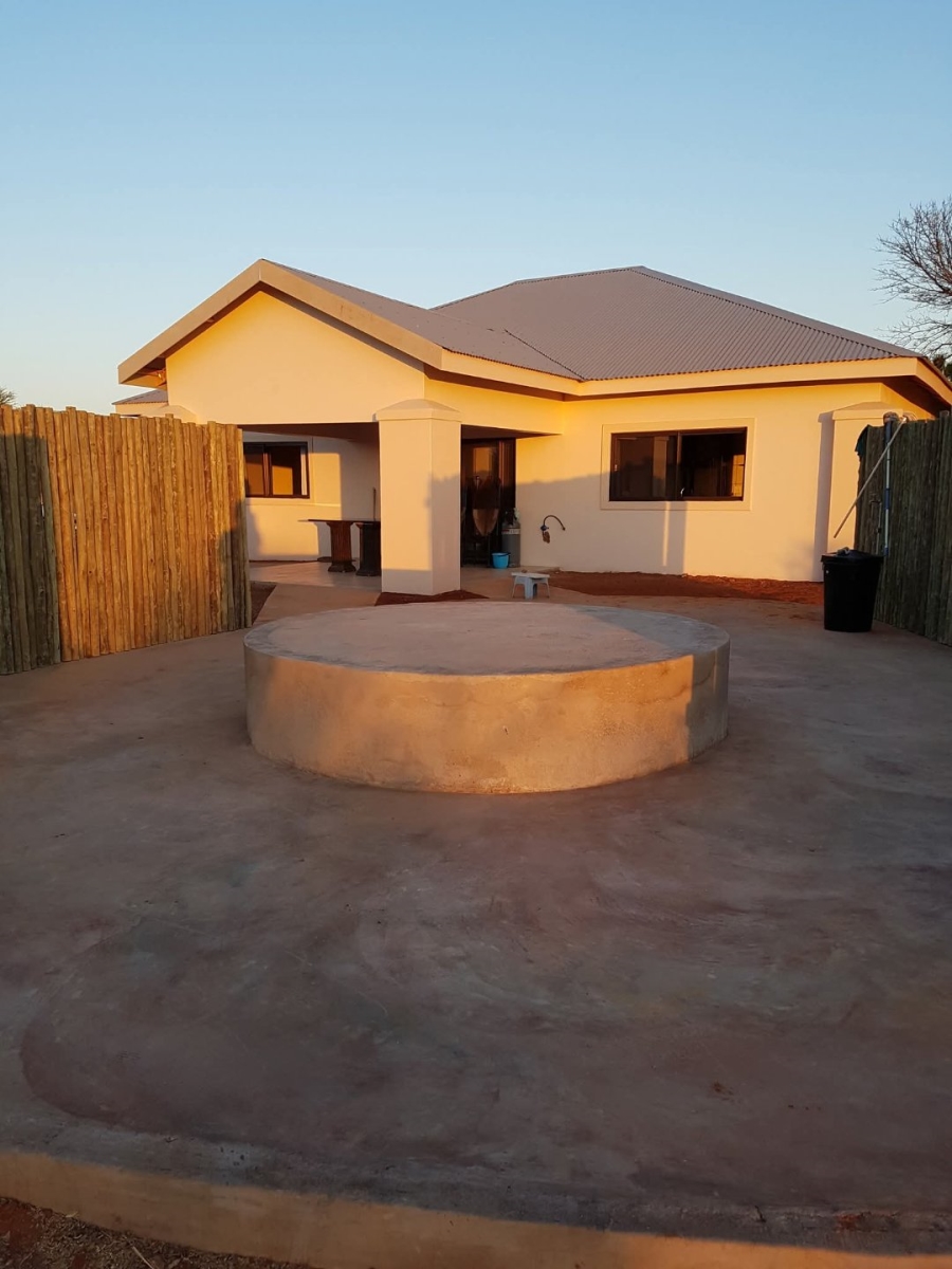 7 Bedroom Property for Sale in Thabazimbi Rural Limpopo